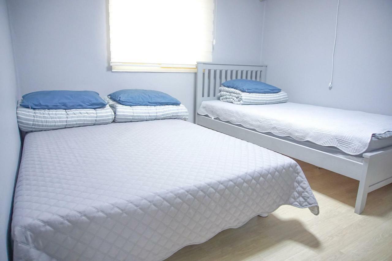Bomulzip Hongdae Guesthouse โซล ภายนอก รูปภาพ